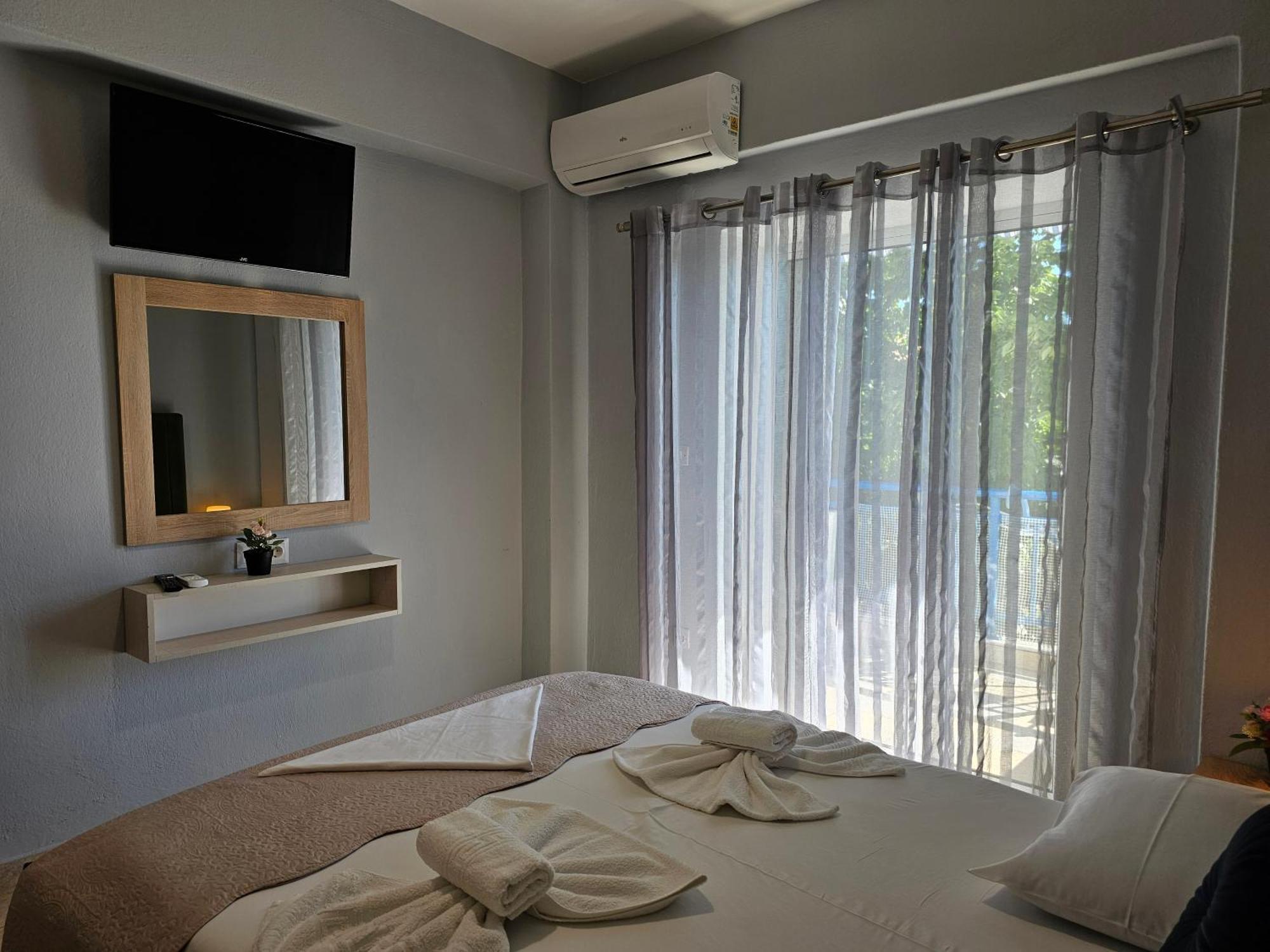 Holiday House 3- Kallithea Halkidiki Номер фото